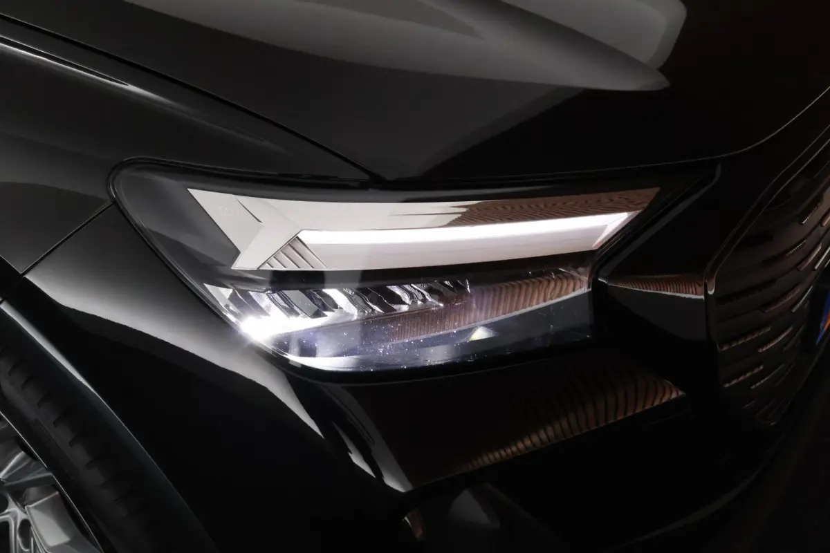 40 S edition 77 kWh 204pk SOH 94% Camera Matrix LED ACC Sfeerverlichting Navigatie Stoelverwarming Sportstoelen