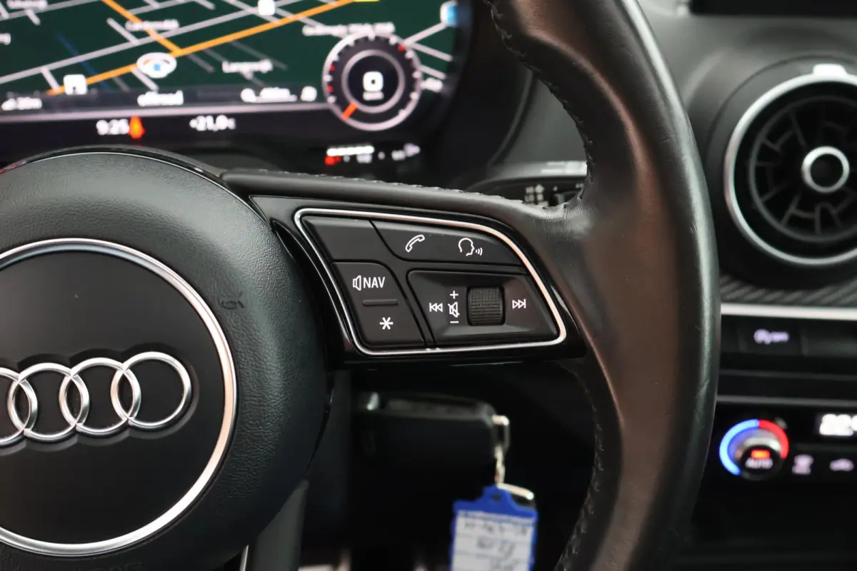 1.4 TFSI 150pk CoD Edition One Panoramadak Trekhaak Virtual Cockpit Navigatie