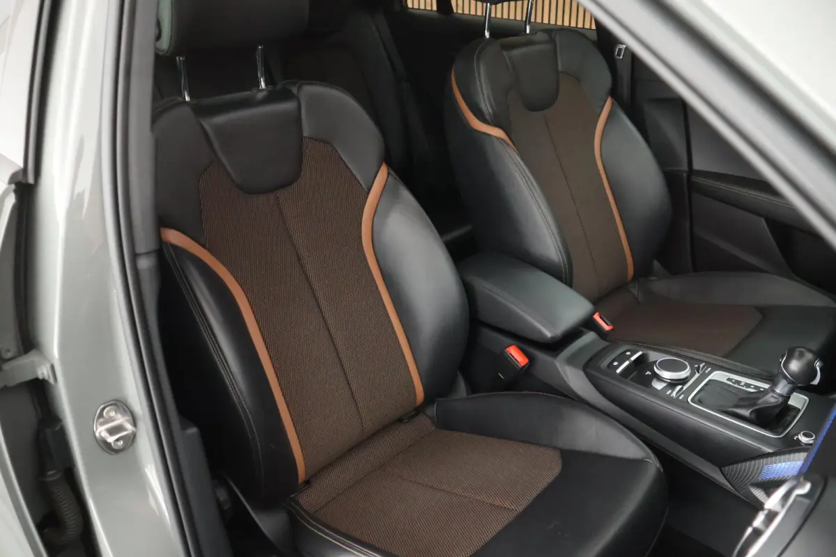 1.4 TFSI 150pk CoD Edition One Panoramadak Trekhaak Virtual Cockpit Navigatie