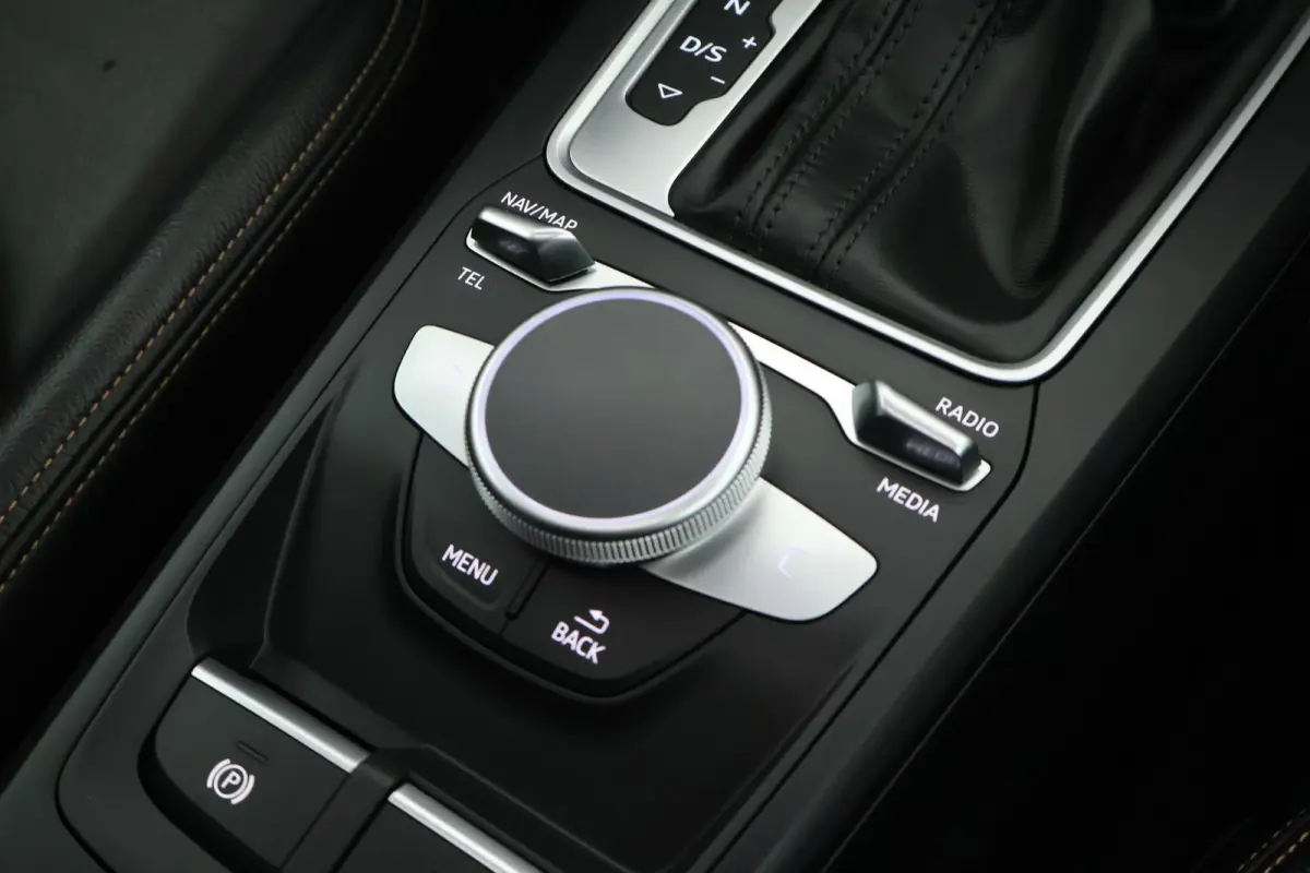 1.4 TFSI 150pk CoD Edition One Panoramadak Trekhaak Virtual Cockpit Navigatie