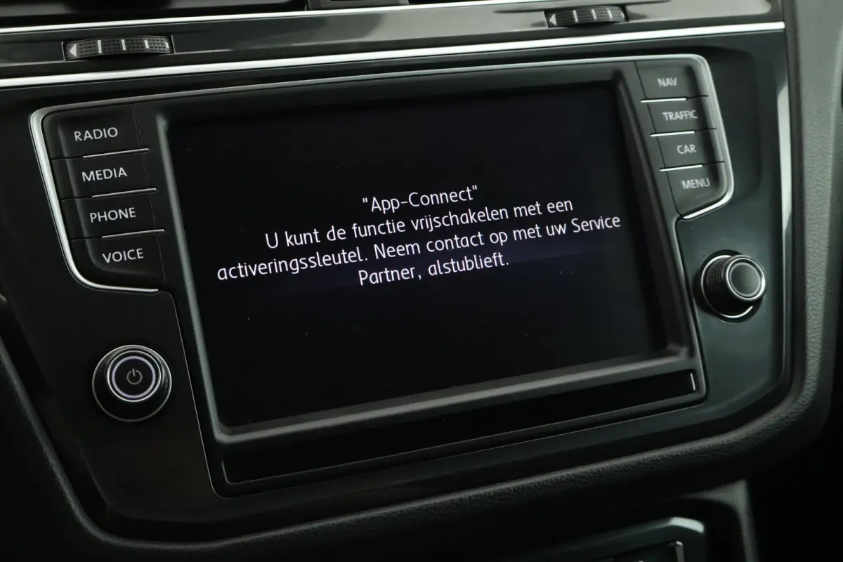 2.0 TSI 180pk DSG 4Motion R-Line Highline Trekhaak Keyless Virtual Cockpit Navigatie