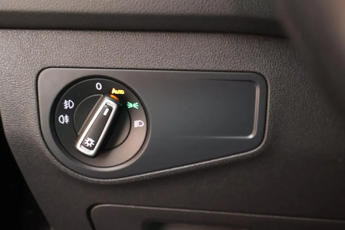 2.0 TSI 180pk DSG 4Motion R-Line Highline Trekhaak Keyless Virtual Cockpit Navigatie
