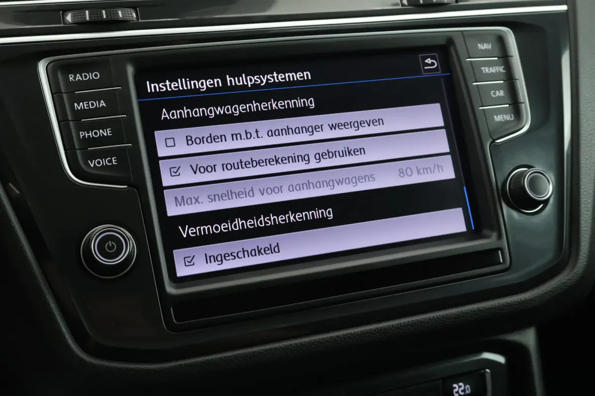 2.0 TSI 180pk DSG 4Motion R-Line Highline Trekhaak Keyless Virtual Cockpit Navigatie
