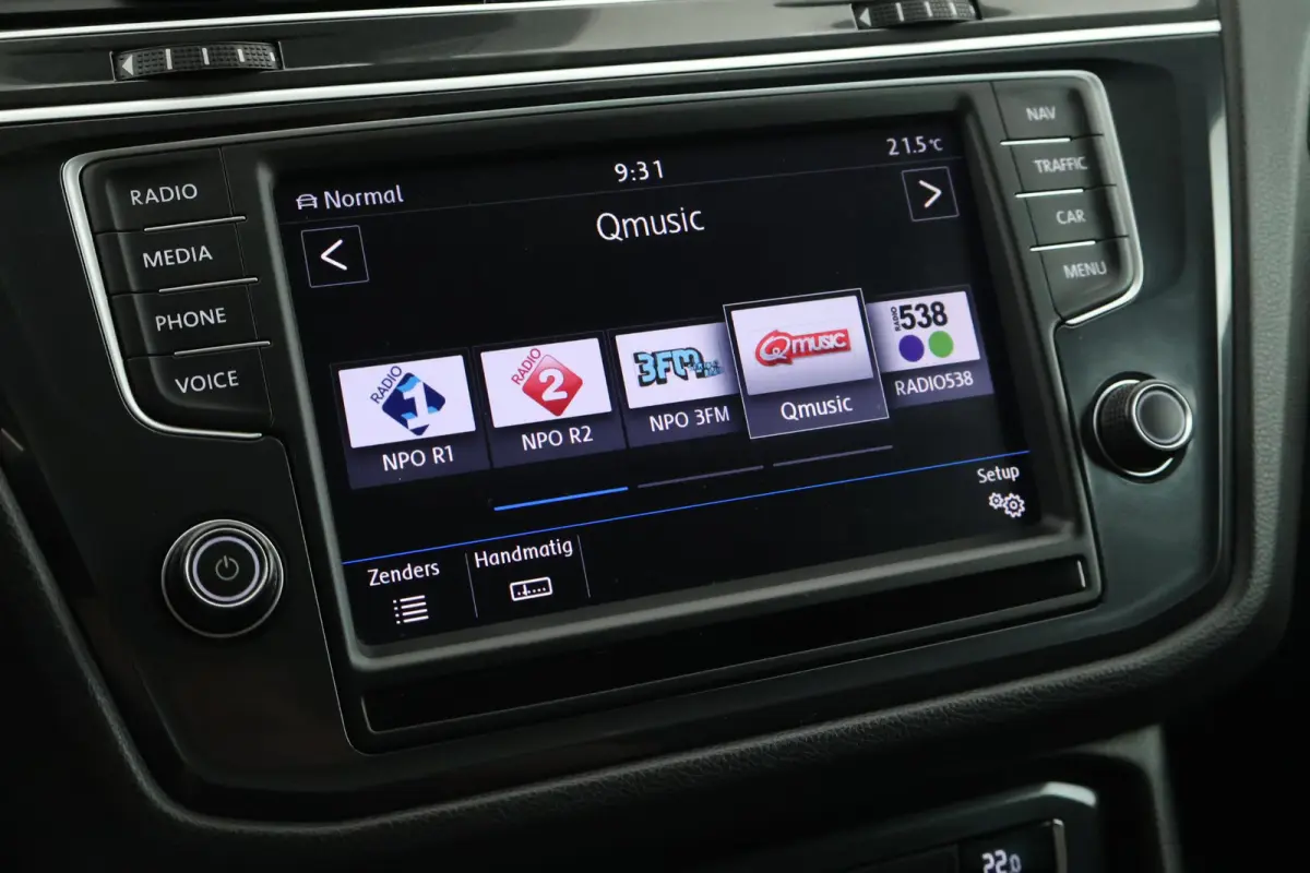2.0 TSI 180pk DSG 4Motion R-Line Highline Trekhaak Keyless Virtual Cockpit Navigatie