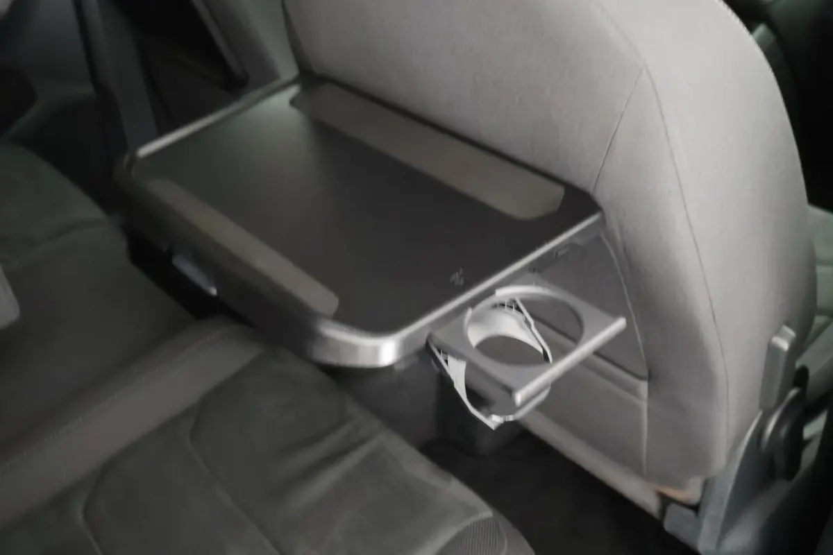 2.0 TSI 180pk DSG 4Motion R-Line Highline Trekhaak Keyless Virtual Cockpit Navigatie