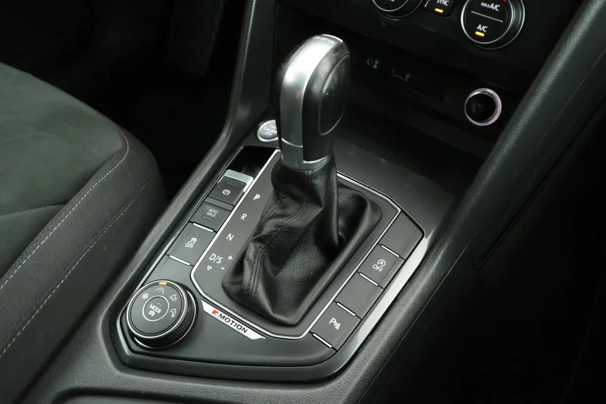 2.0 TSI 180pk DSG 4Motion R-Line Highline Trekhaak Keyless Virtual Cockpit Navigatie