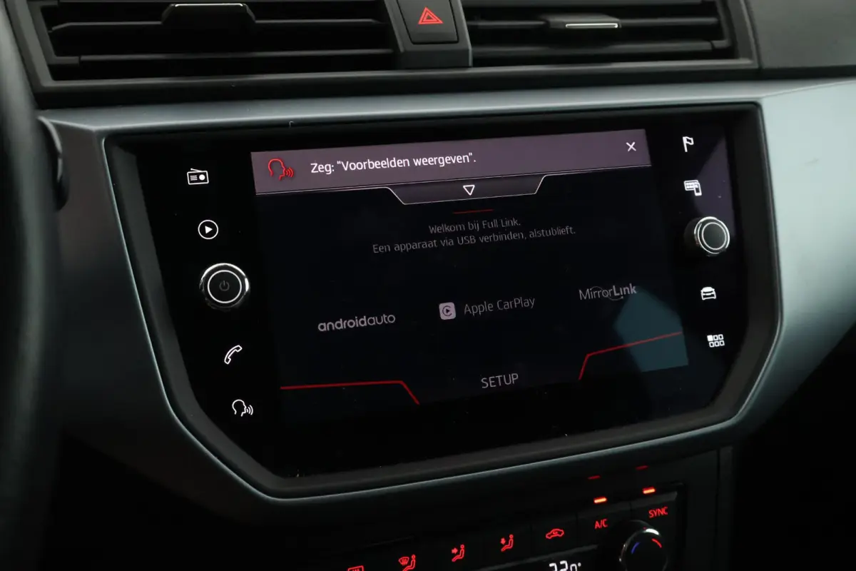 1.0 TSI 95pk Style Launch Edition Navigatie Climate Control Parkeersensoren