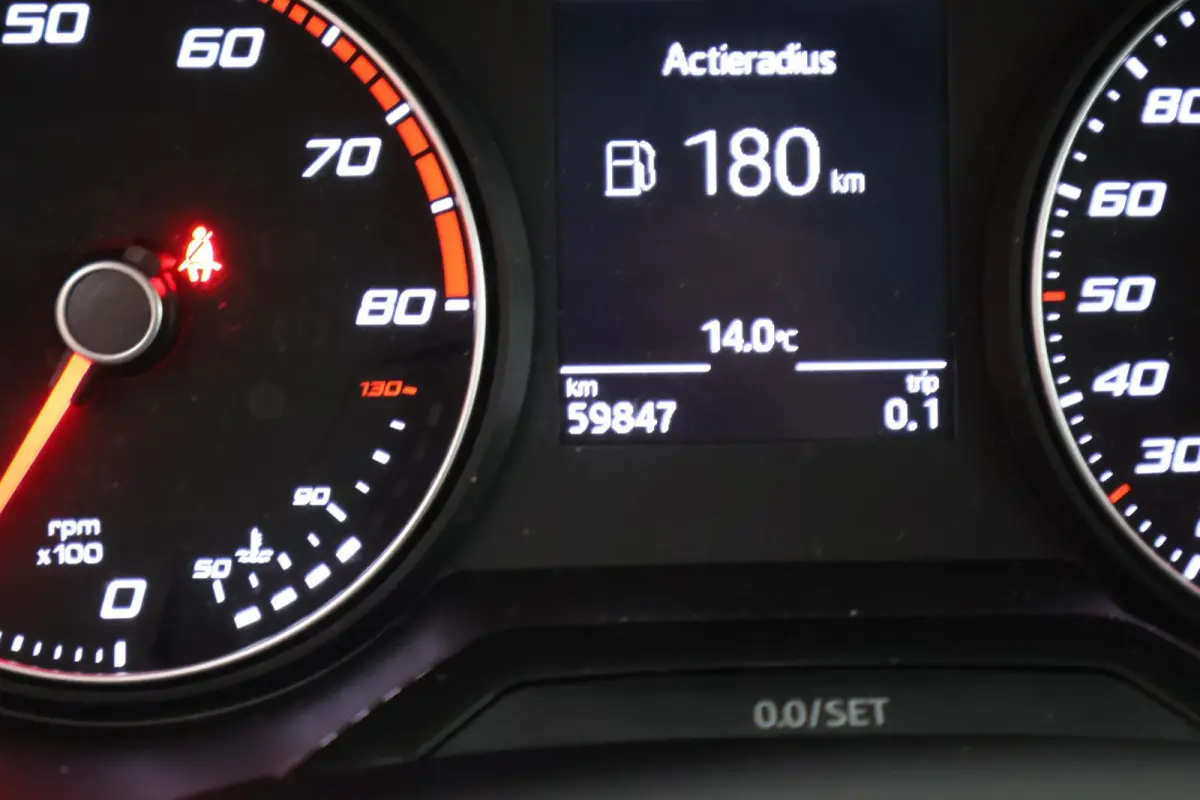 1.0 TSI 95pk Style Launch Edition Navigatie Climate Control Parkeersensoren