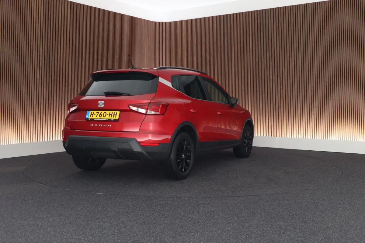 1.0 TSI 95pk Style Launch Edition Navigatie Climate Control Parkeersensoren