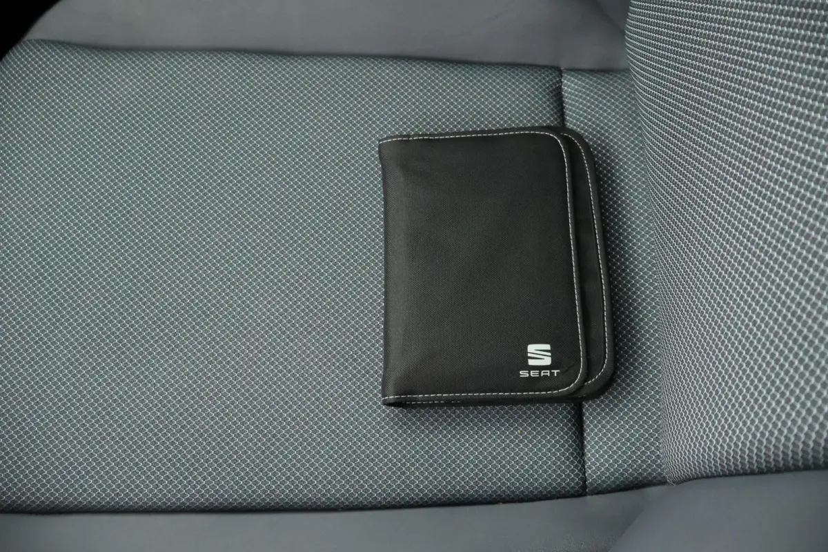 1.0 TSI 95pk Style Launch Edition Navigatie Climate Control Parkeersensoren