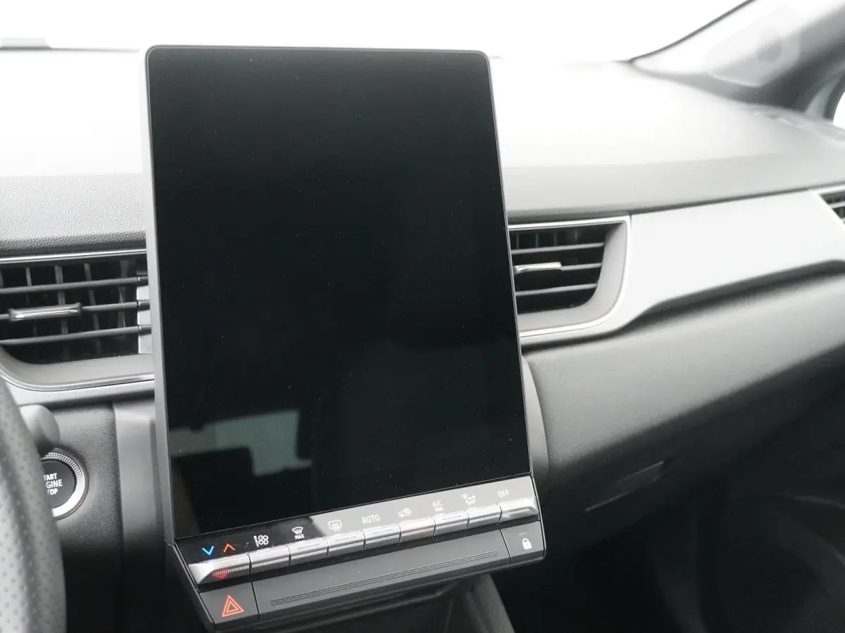 techno full hybrid E-Tech 160 | pack advanced driving assist | pack light & sound |