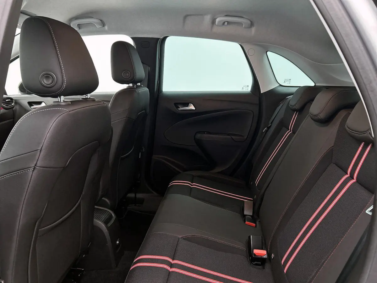 1.2 110pk Level 4 | Navigatie | Camera | Climate Control | Keyless | Apple Carplay/Android Auto | Stoel- en stuurverwarming | LMV 17'' |