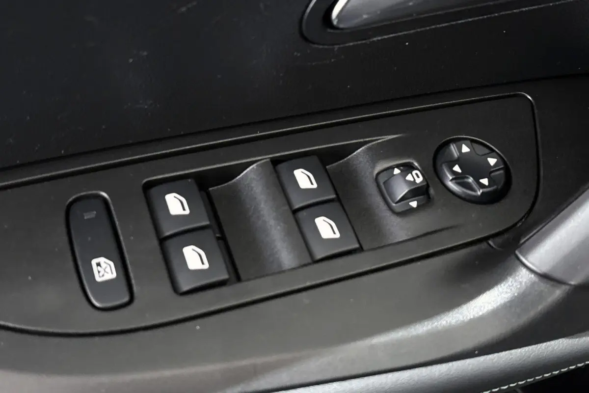 EV Allure Pack 50 kWh Camera Adaptieve Cruise Apple CarPlay