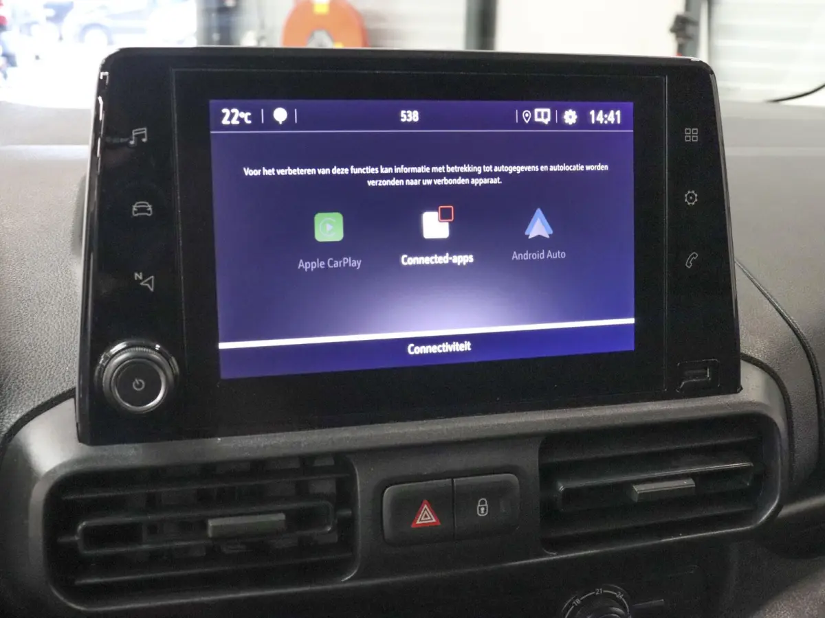 1.5D L1H1 Edition Airco Navigatie Trekhaak Carplay
