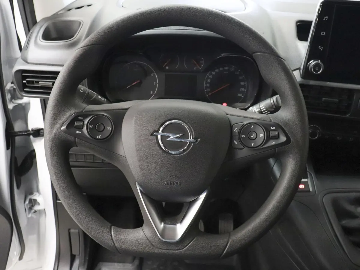 1.5D L1H1 Edition Airco Navigatie Trekhaak Carplay