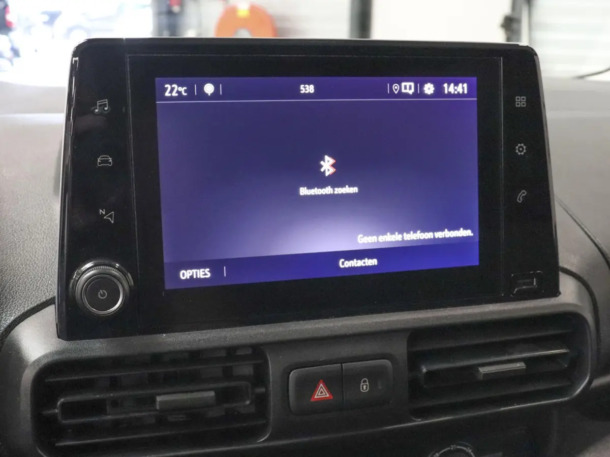 1.5D L1H1 Edition Airco Navigatie Trekhaak Carplay