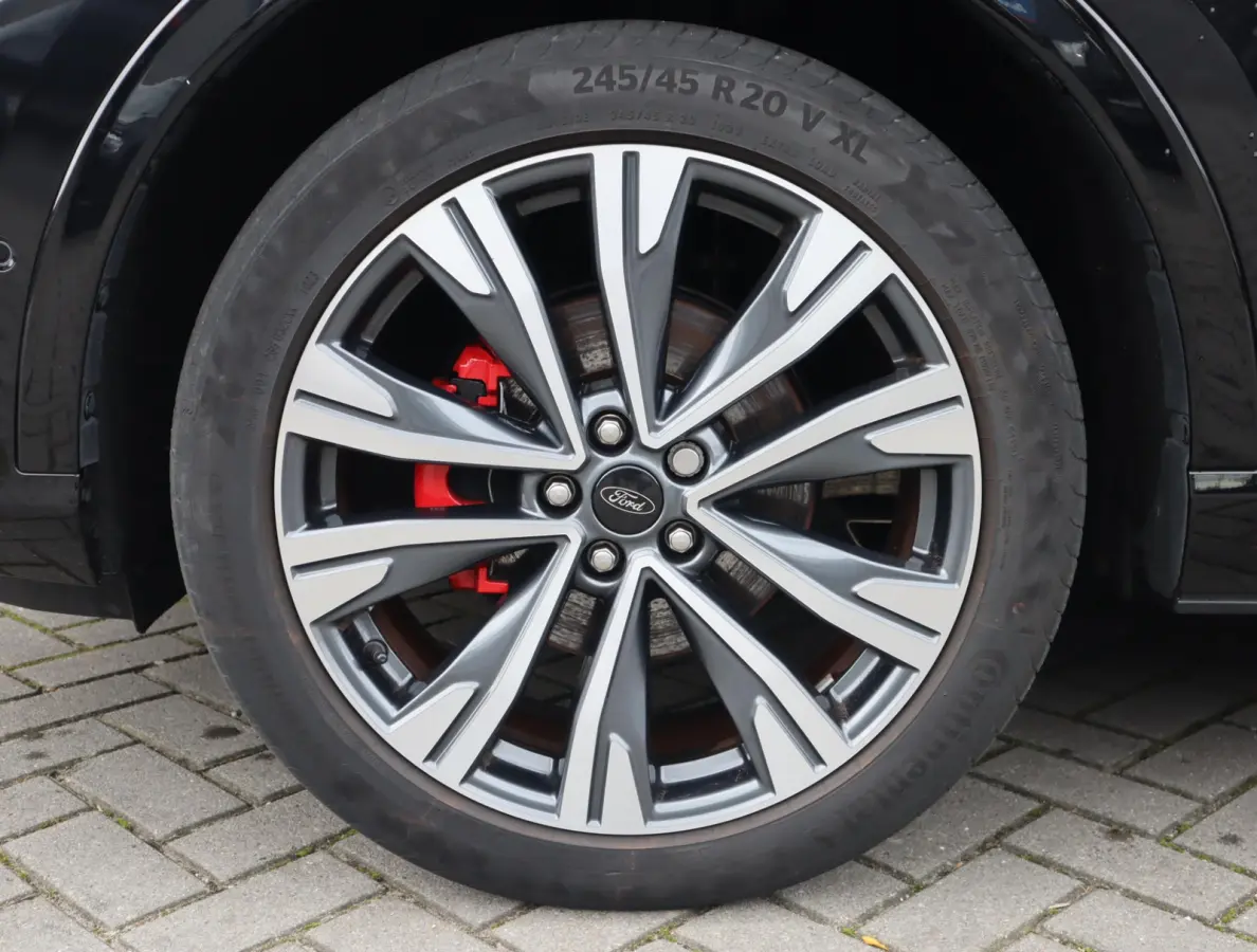 2.5 PHEV ST-Line X | Pano | Trekhaak | 20 Inch | Elektrich verstelbare stoelen | HUD | Winter pack | Full Options