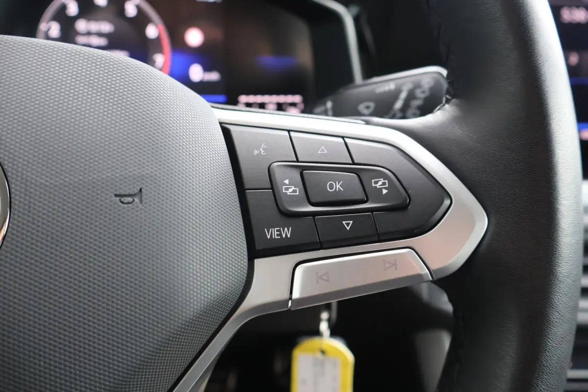 1.0 TSI 95pk DSG Life Edition | Trekhaak | Camera | Carplay | Parkeersensoren | Navi