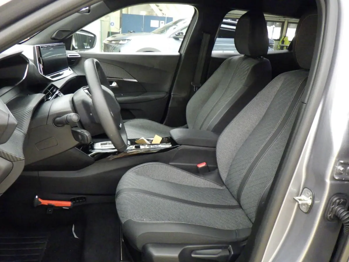 1.2 Hybrid 145 Allure Tot 8 Jaar Garantie | Automaat | Carplay | Camera 360* Graden | Navigatie | Adaptieve Cruise Control | Dodehoekbewaking | PDC V+A | Origineel NL