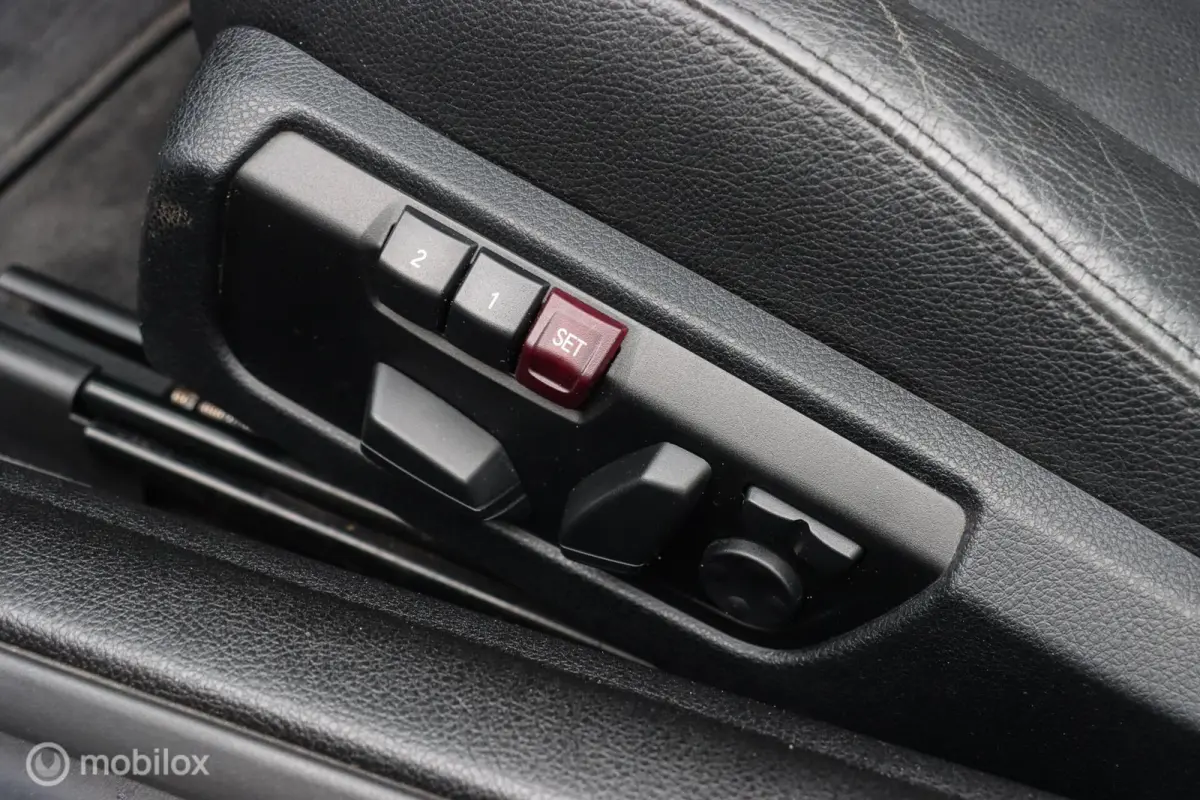 435i xDrive Sport|H&K AUDIO|LEDER|CAMERA|XENON