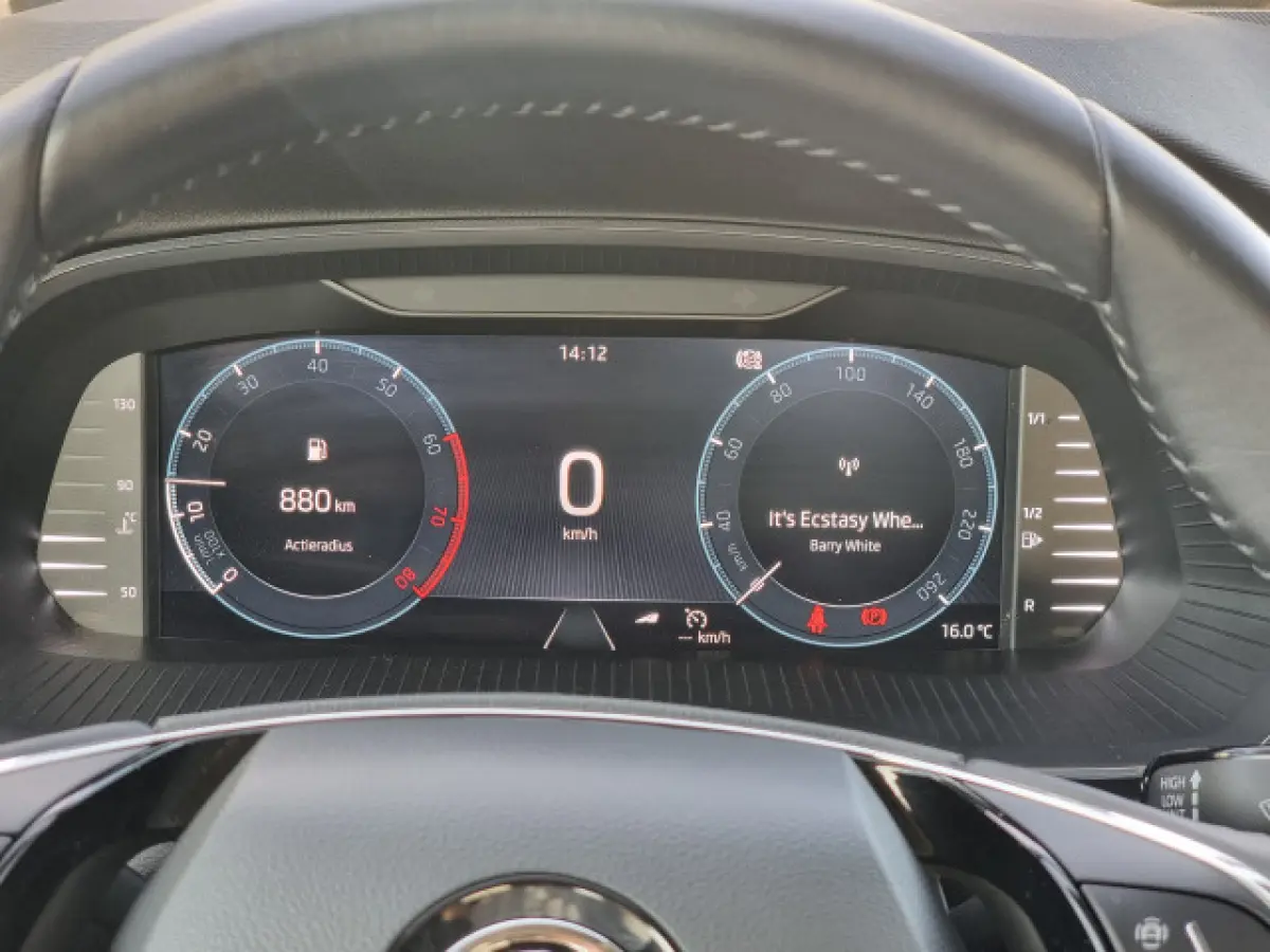 1.0 TSI Business Edition | Apple car play | Android Auto |