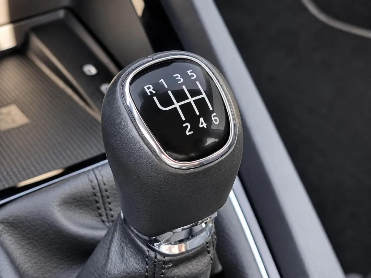 1.0 TSI Business Edition | Apple car play | Android Auto |