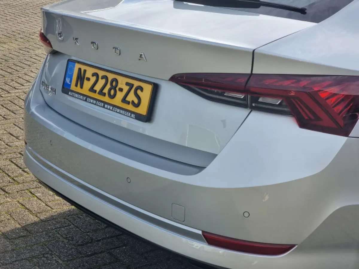 1.0 TSI Business Edition | Apple car play | Android Auto |