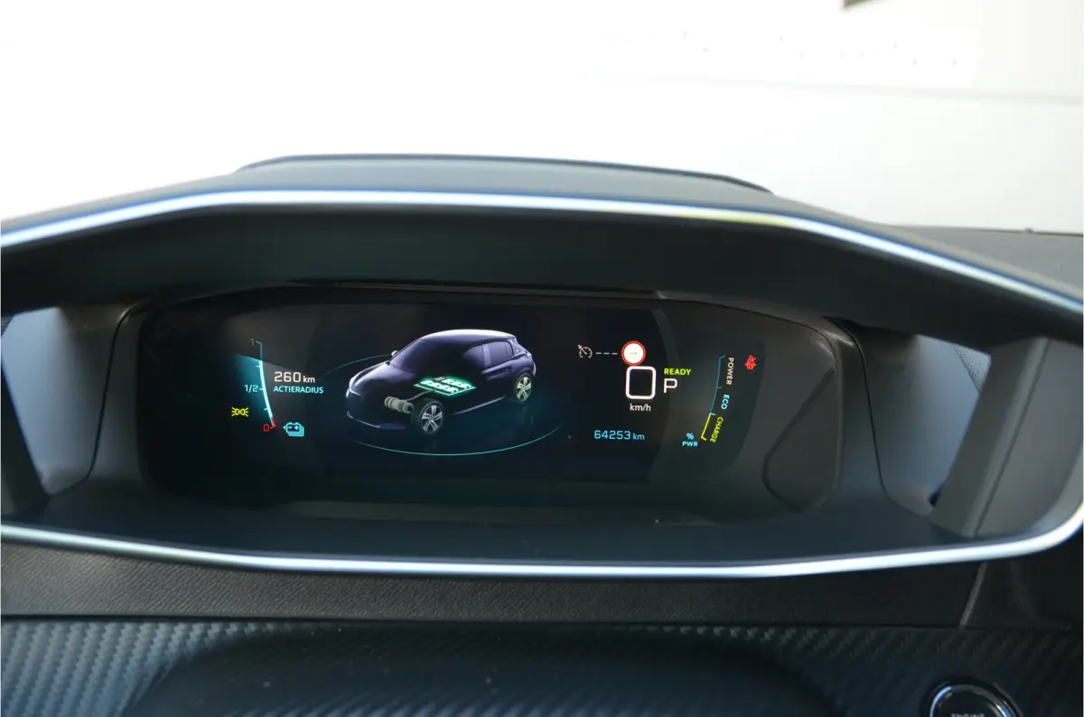 EV Active Pack 50 kWh 10" Scherm!