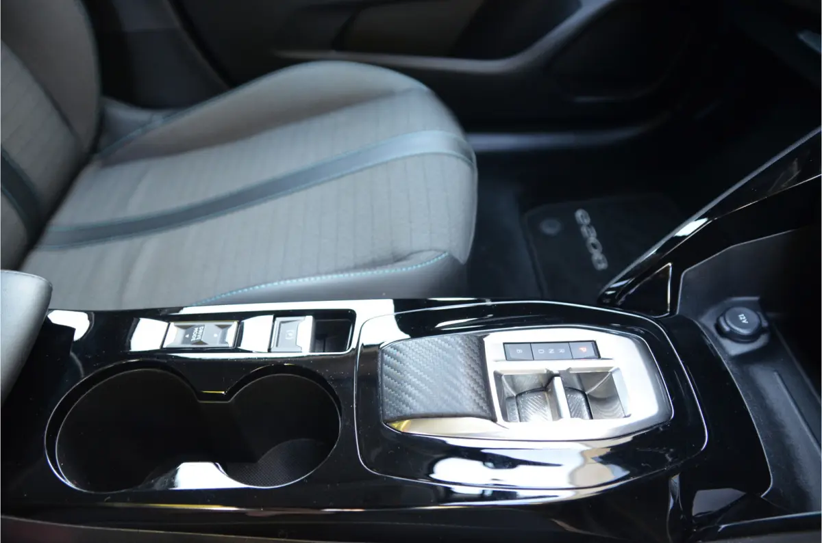 EV Active Pack 50 kWh 10" Scherm!