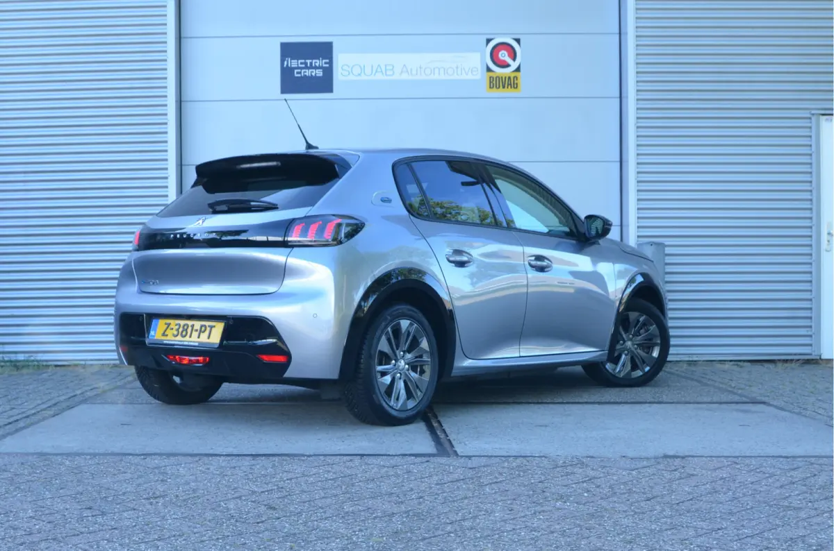 EV Active Pack 50 kWh 10" Scherm!