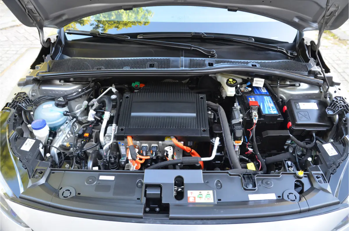 EV Active Pack 50 kWh 10" Scherm!