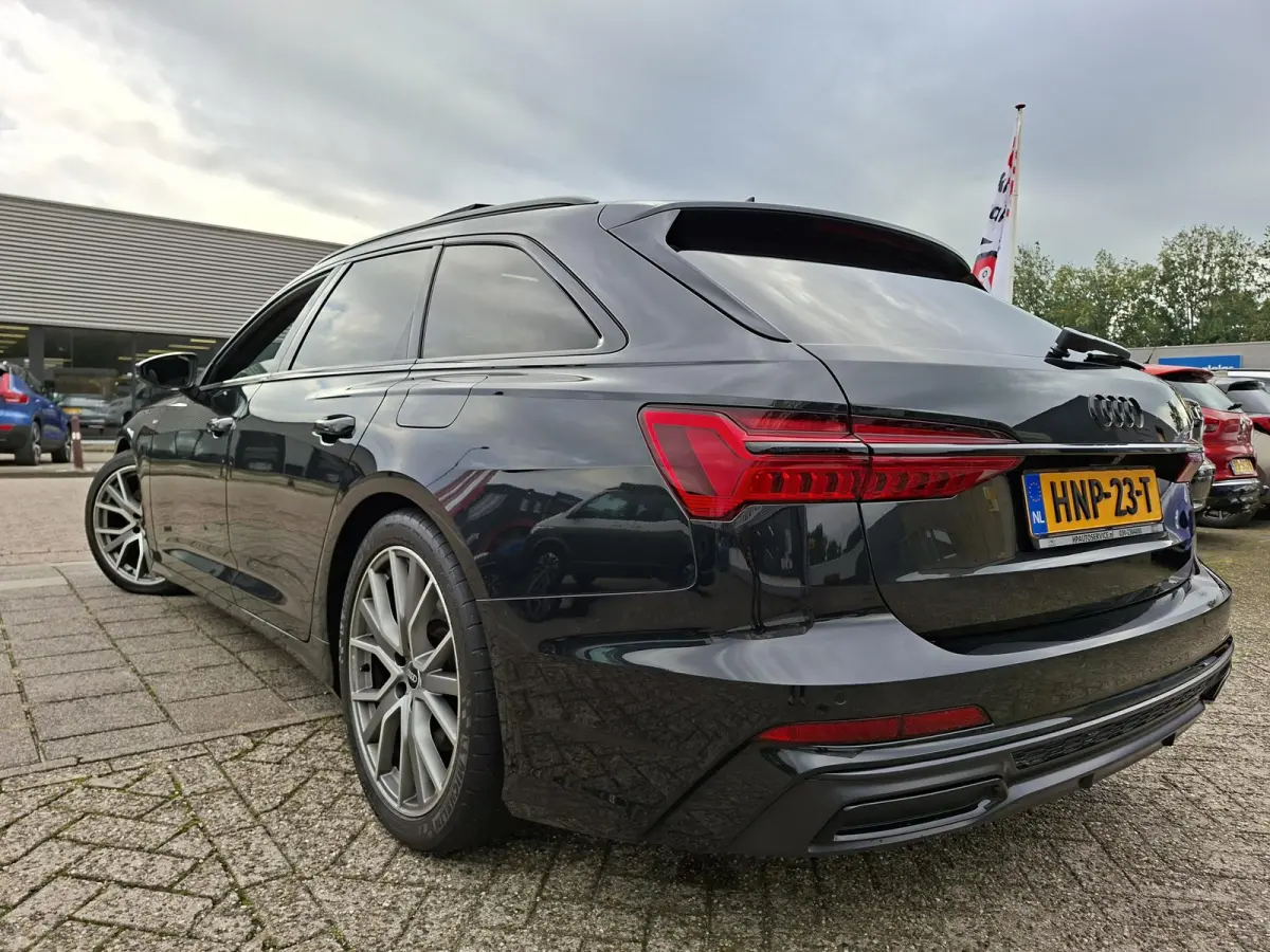 55 TFSI e quattro Competition PHEV/S-line/Panoramadak/SOH 96%/Bang & Olufsen20inh LM/Camera/Carplay/Matrix-LED/Privacy Glass