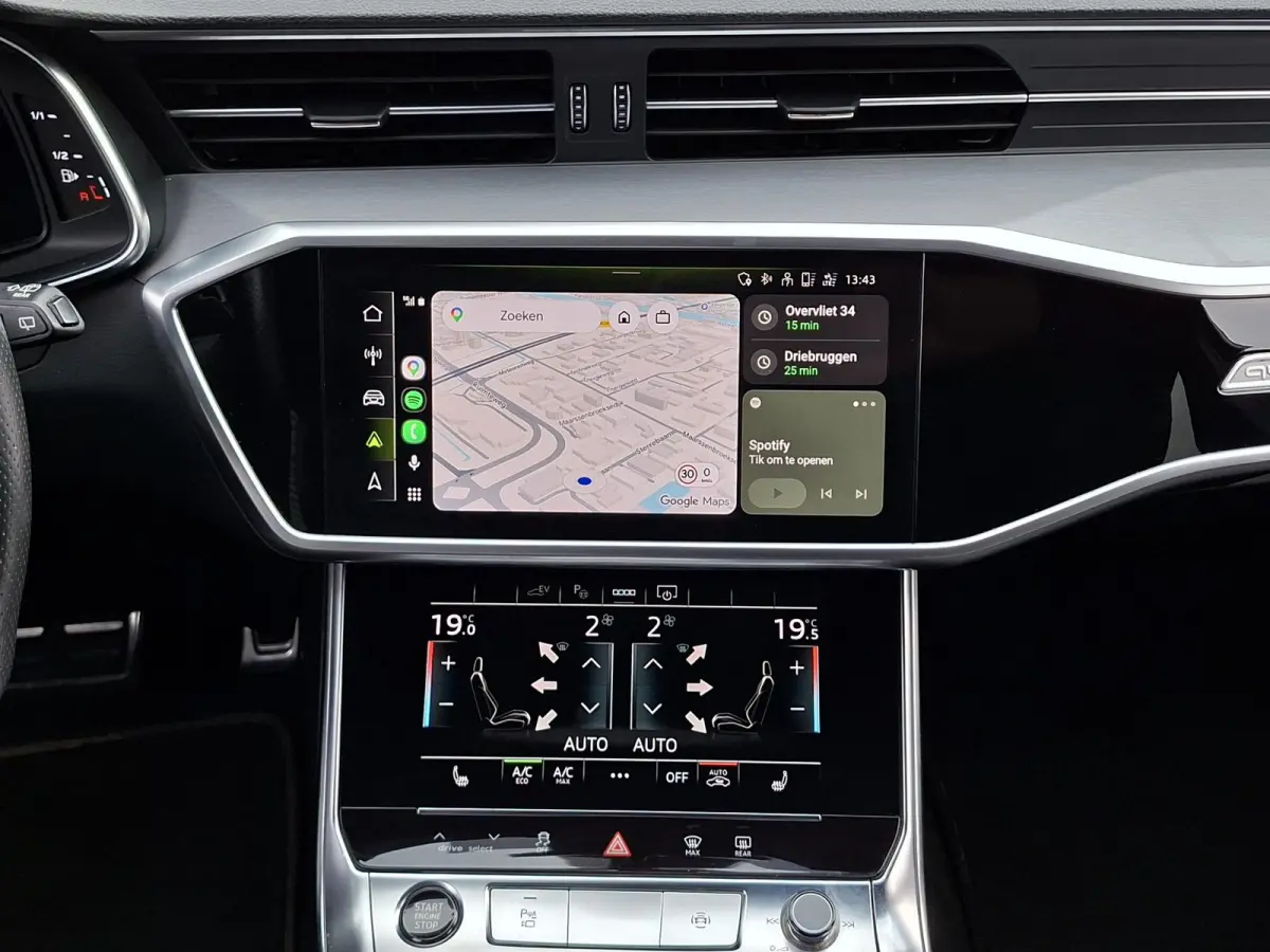 55 TFSI e quattro Competition PHEV/S-line/Panoramadak/SOH 96%/Bang & Olufsen20inh LM/Camera/Carplay/Matrix-LED/Privacy Glass