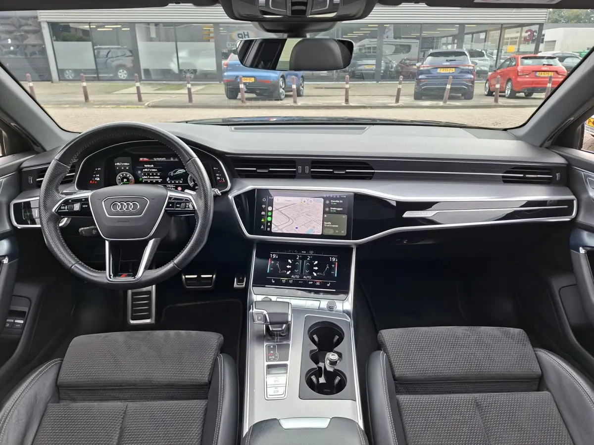 55 TFSI e quattro Competition PHEV/S-line/Panoramadak/SOH 96%/Bang & Olufsen20inh LM/Camera/Carplay/Matrix-LED/Privacy Glass