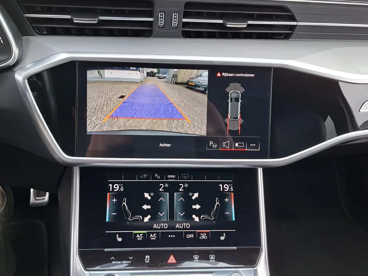 55 TFSI e quattro Competition PHEV/S-line/Panoramadak/SOH 96%/Bang & Olufsen20inh LM/Camera/Carplay/Matrix-LED/Privacy Glass
