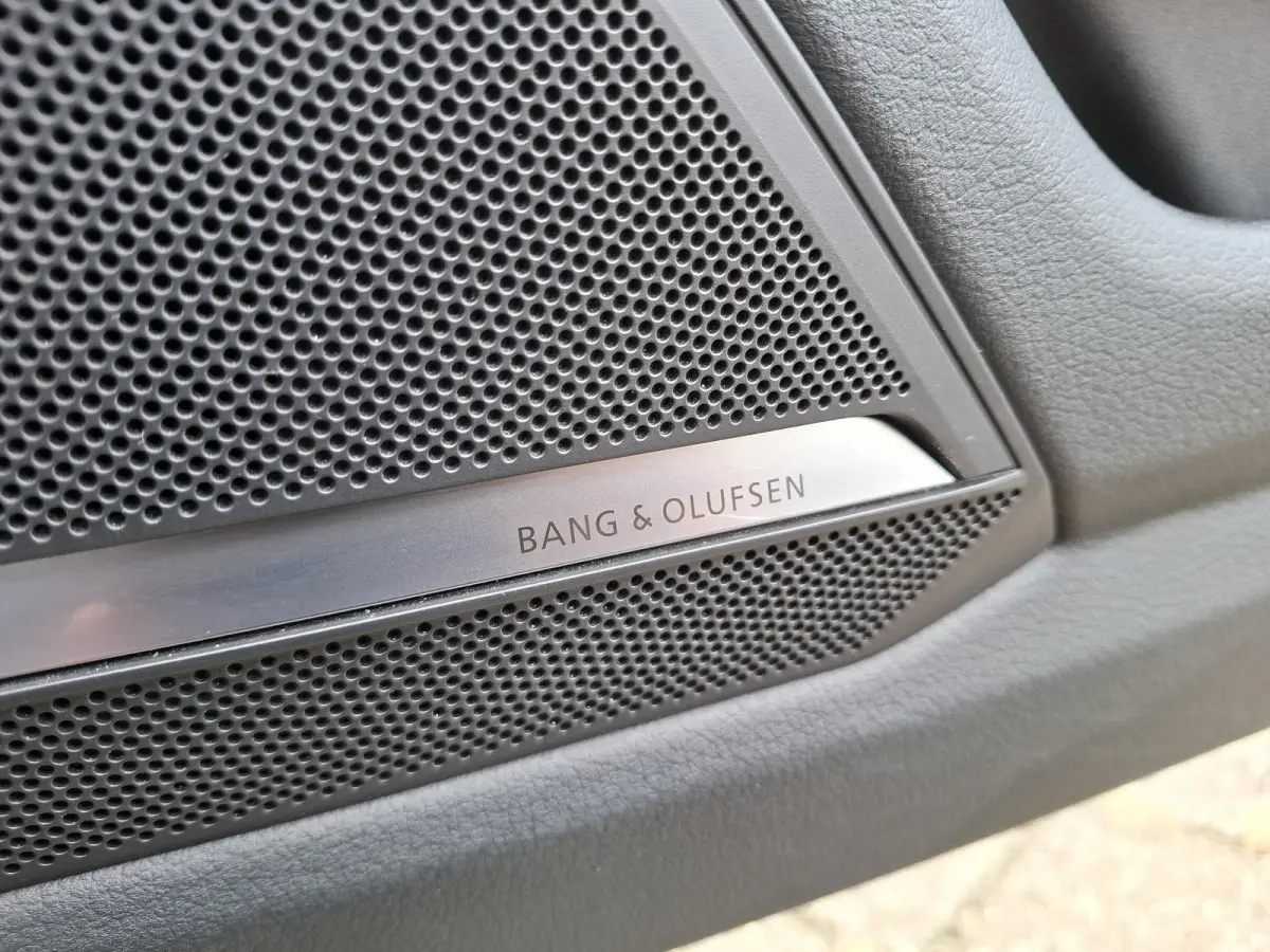 55 TFSI e quattro Competition PHEV/S-line/Panoramadak/SOH 96%/Bang & Olufsen20inh LM/Camera/Carplay/Matrix-LED/Privacy Glass