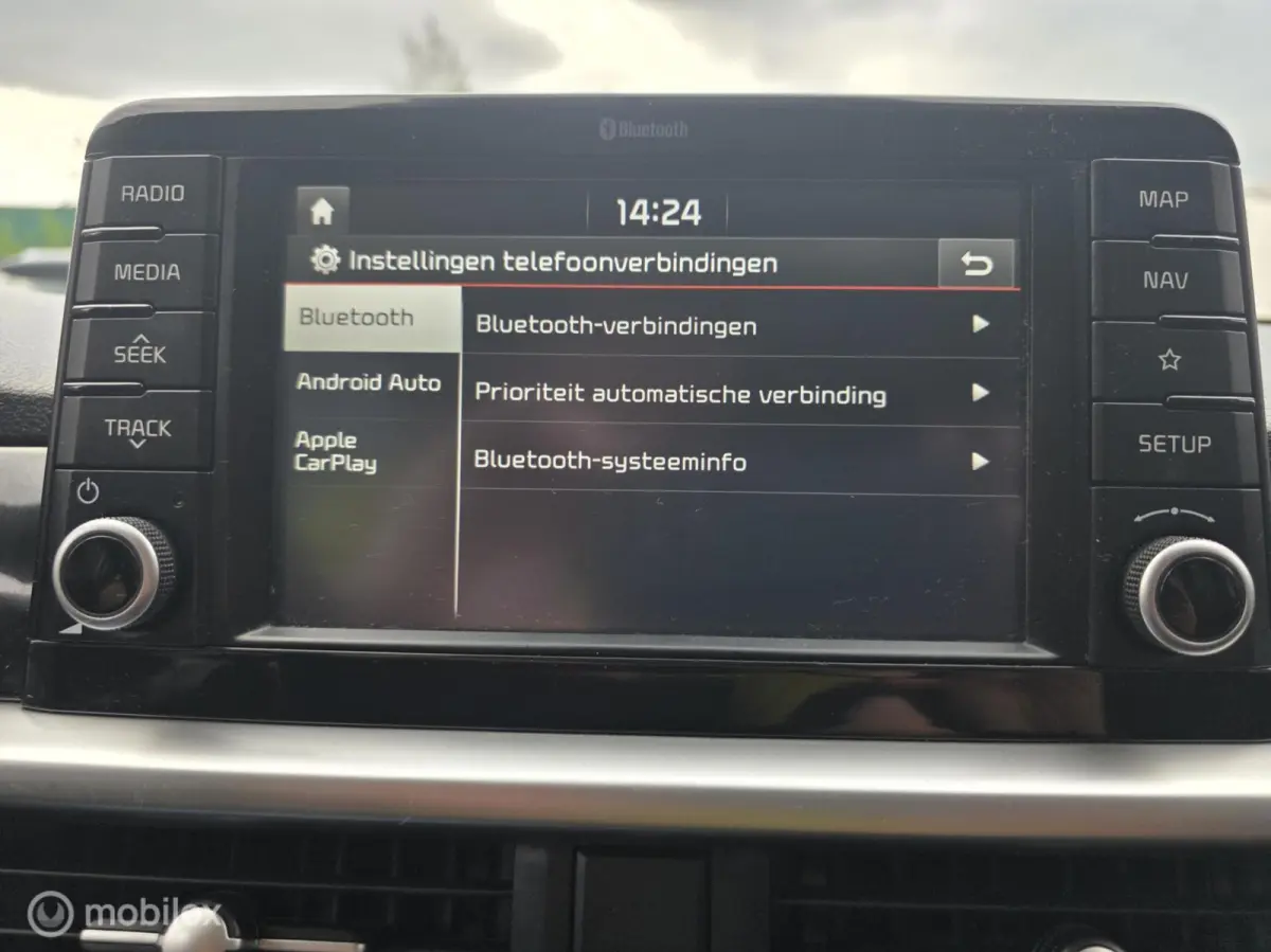 1.0 MPi DynamicLine, Apple Carplay/Android auto,
