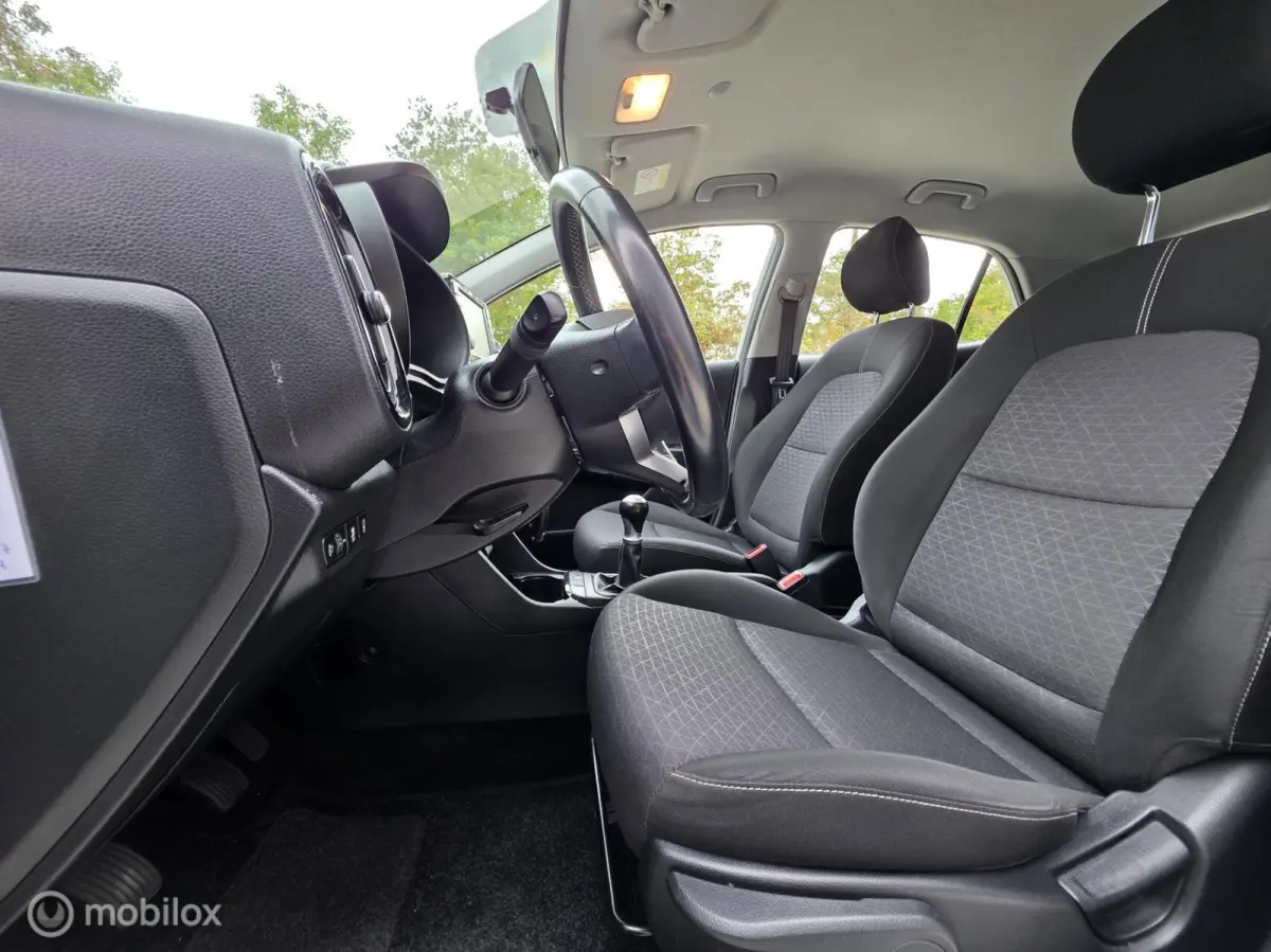 1.0 MPi DynamicLine, Apple Carplay/Android auto,