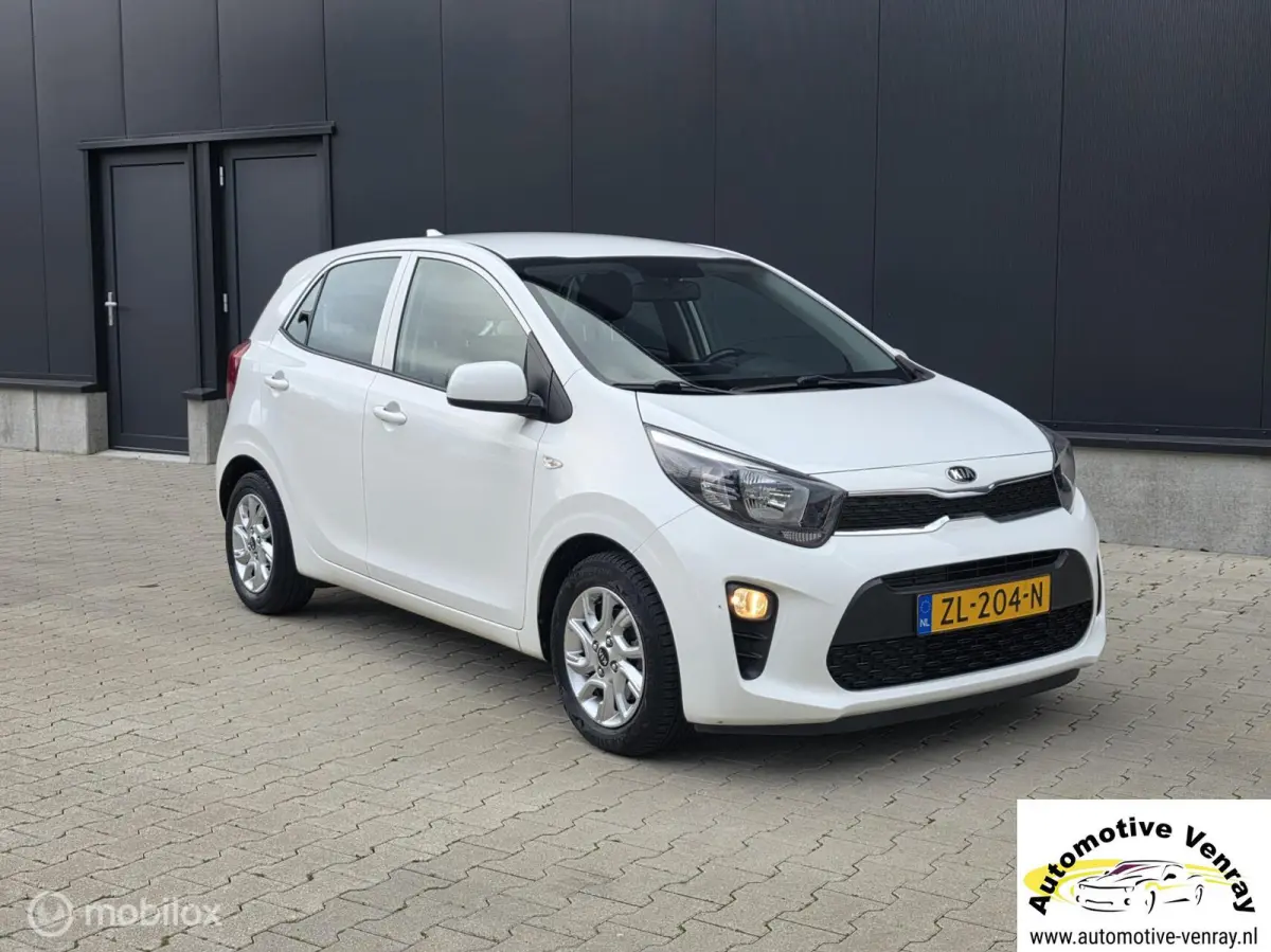 1.0 MPi DynamicLine, Apple Carplay/Android auto,