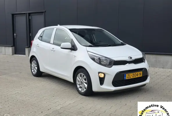 1.0 MPi DynamicLine, Apple Carplay/Android auto,
