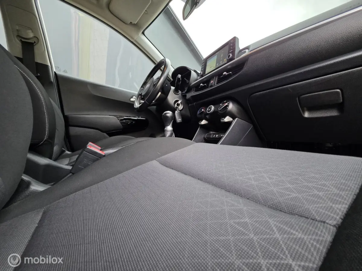 1.0 MPi DynamicLine, Apple Carplay/Android auto,
