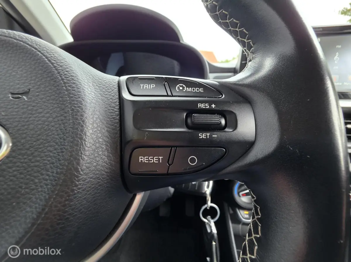 1.0 MPi DynamicLine, Apple Carplay/Android auto,