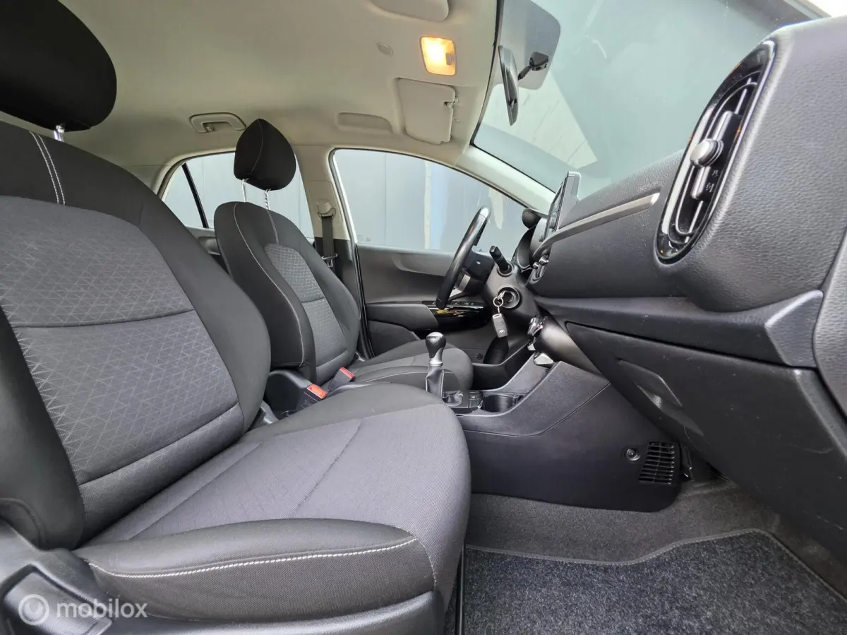 1.0 MPi DynamicLine, Apple Carplay/Android auto,