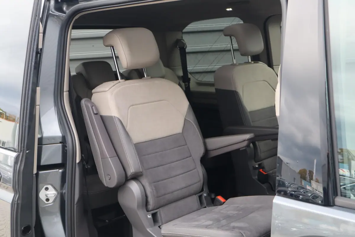1.4 TSI eHybrid 218pk L1H1 | SoH 95% | Navigatie Pakket