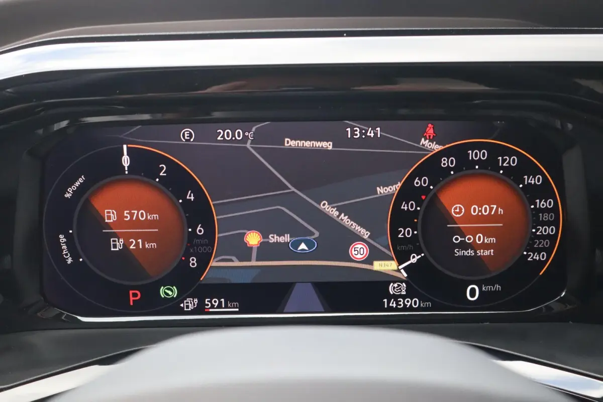 1.4 TSI eHybrid 218pk L1H1 | SoH 95% | Navigatie Pakket
