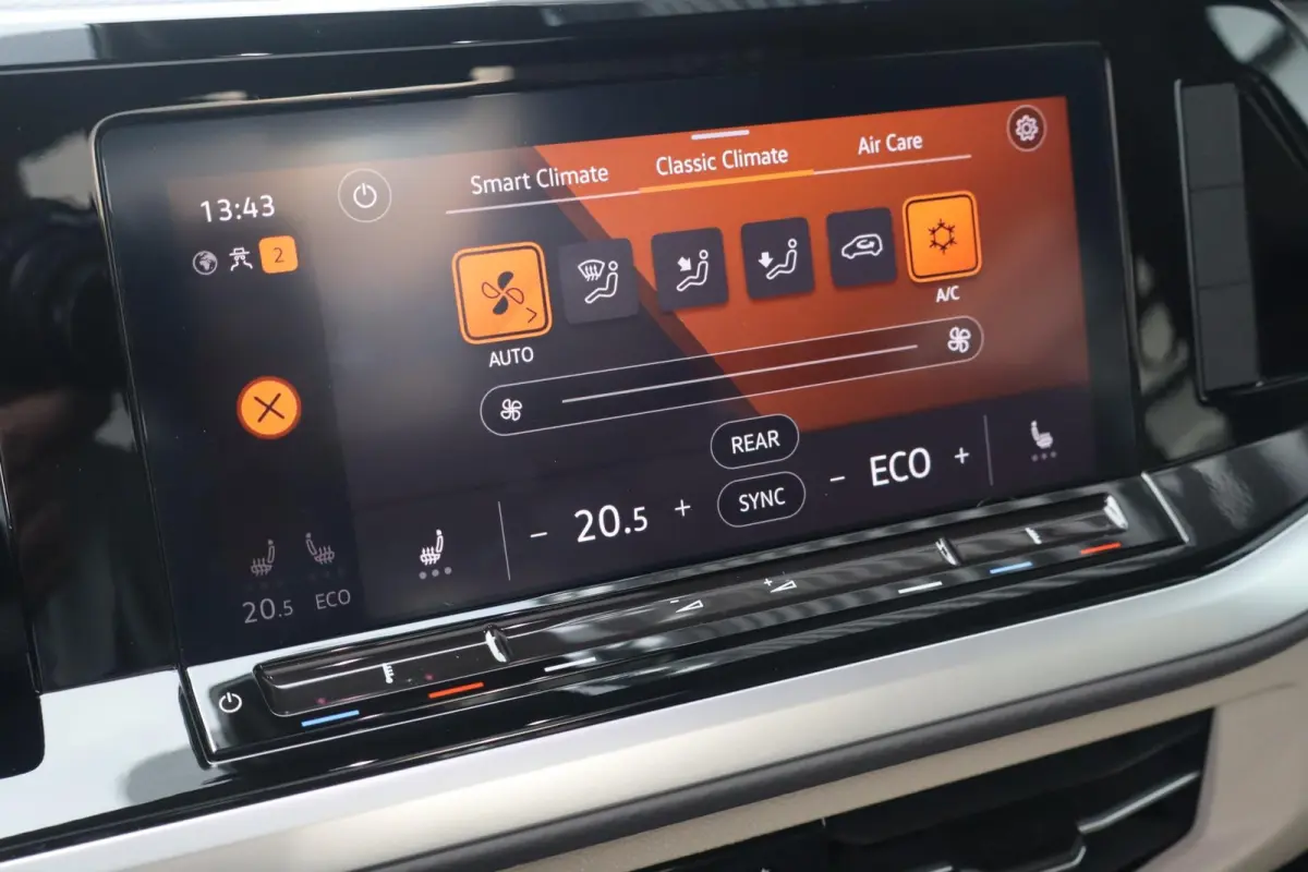 1.4 TSI eHybrid 218pk L1H1 | SoH 95% | Navigatie Pakket