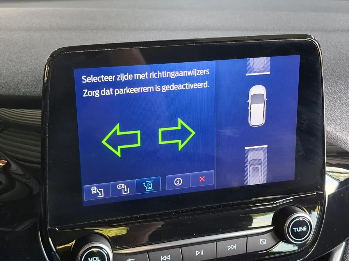 1.0 EcoBoost Titanium 2020 | 18.000 km! | Full Options!