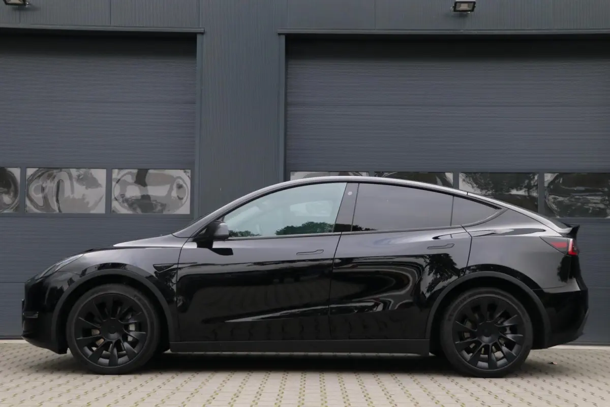 Long Range AWD 75 kWh 351PK Panodak 360View Premium 20'Inch DualMotor Stoelverwarming Voor/Achter 47000KM BJ2021