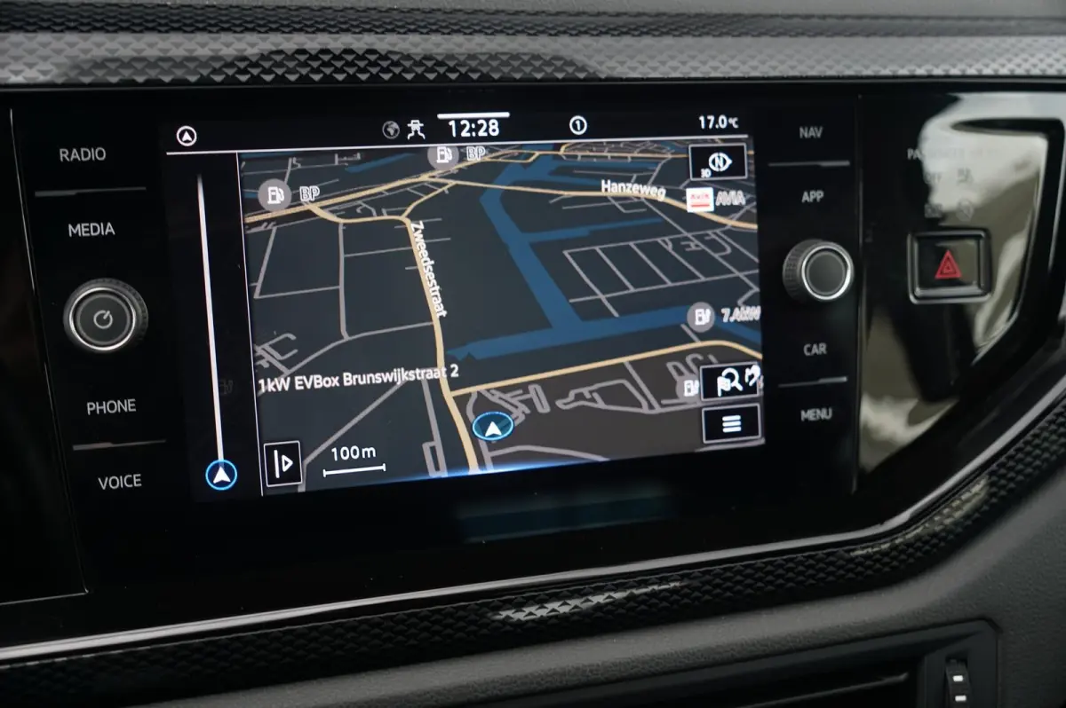 1.0 TSI 95pk DSG Life | Navigatie | Applecarplay & Androidauto | Parkeersensoren