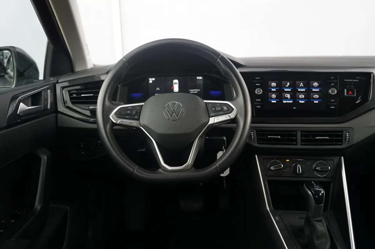 1.0 TSI 95pk DSG Life | Navigatie | Applecarplay & Androidauto | Parkeersensoren